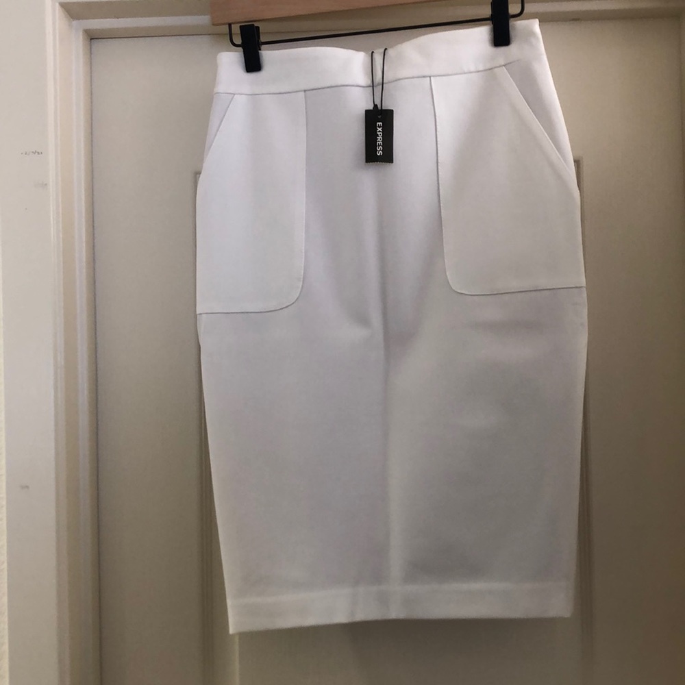 Express white pencil skirt size 4